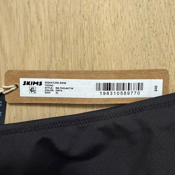 NEW SKIMS Signature Swim BUNDLE- Onyx (size XL) - Picture 7 of 8